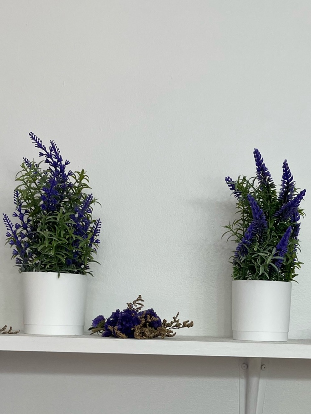 4 Purple Potted Artificial Lavender Pots and 10 piece forget me not stems